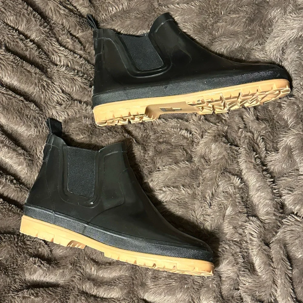 Woodstock Women's Rain Boots 9 Narrow